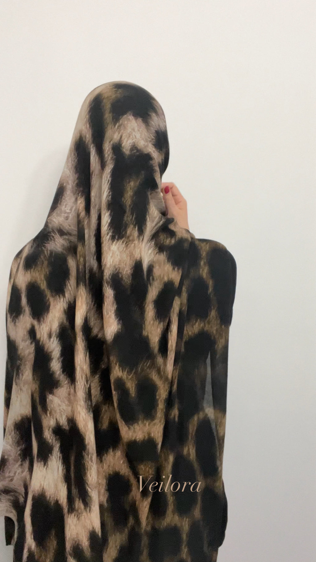Leopard classic hijab